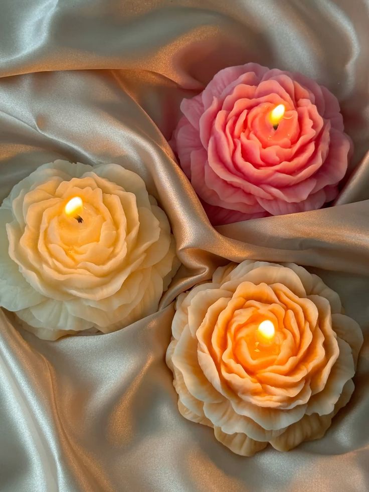 wedding return favours candles, wedding candle gifts, return gifts for wedding guests, luxury wedding favours India, customised wedding return gifts, eco friendly wedding favours, scented candles for wedding, Kaivalya wedding gifting