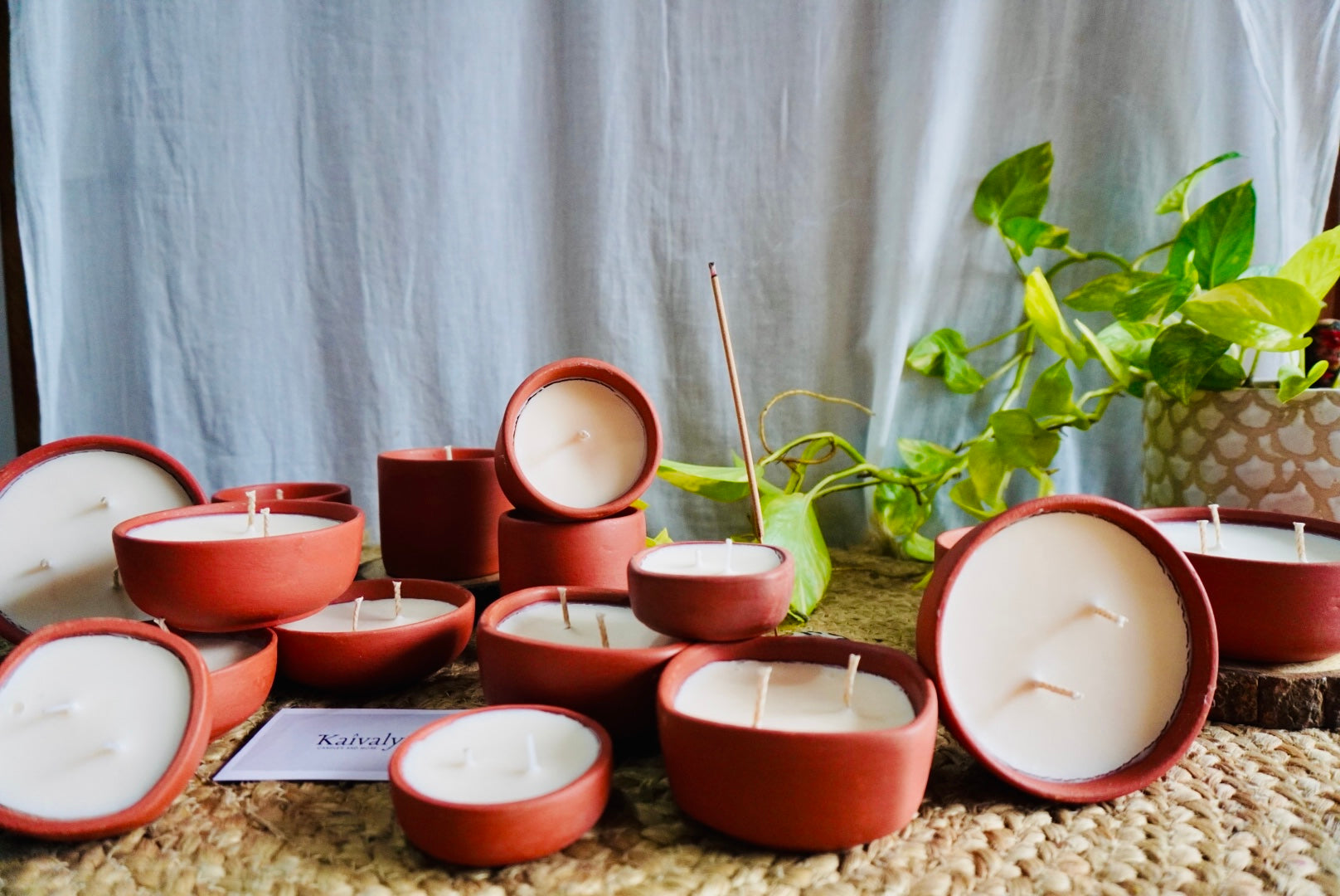 2 Wick Round Teracotta Bowl Candle